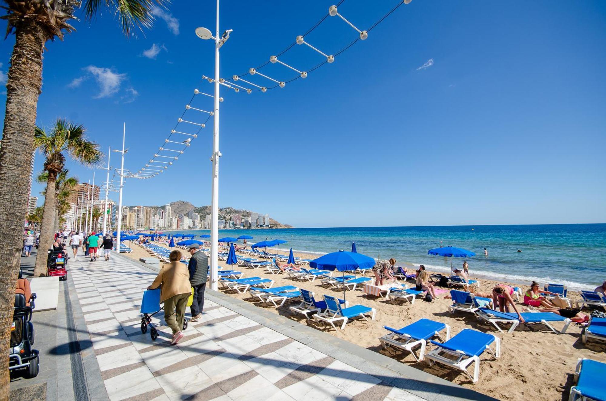 Emalco 1-8 Centro Beach Бенідорм Екстер'єр фото